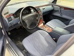 Mercedes E 240-12