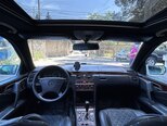 Mercedes E 300-6
