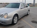 Mercedes E 200-4
