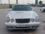 Mercedes E 200-2