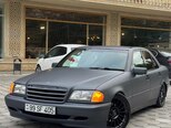 Mercedes C 200-1