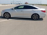 Hyundai Sonata-12