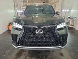 Lexus LX 600-1