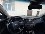 Kia Sorento-12