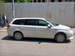 Toyota Corolla Fielder-5