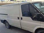 Ford Transit-5