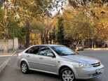 Chevrolet Lacetti-10