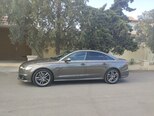 Audi A6-4