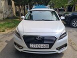Hyundai Sonata-1