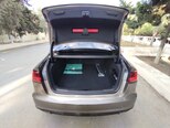 Audi A6-12