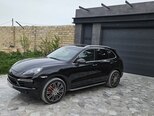 Porsche Cayenne-15