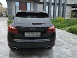 Porsche Cayenne-18
