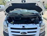 Ford Transit-12