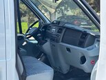 Ford Transit-10