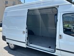 Ford Transit-8