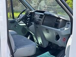 Ford Transit-12