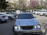 Mercedes E 220-5