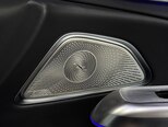 Mercedes E 300 e-11