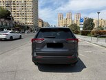 Toyota RAV4-6