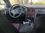 Mercedes E 230-4