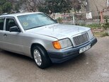 Mercedes E 280-11