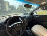 Hyundai Accent-6