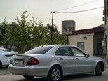 Mercedes E 220-2