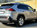 Toyota RAV4-19