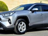 Toyota RAV4-15