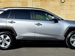 Toyota RAV4-17