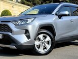 Toyota RAV4-1