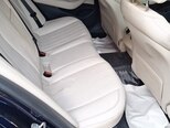 Mercedes E 300-7