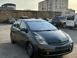 Toyota Prius-3