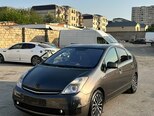 Toyota Prius-2