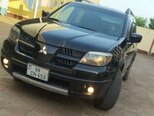 Mitsubishi Outlander-1