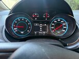 Chevrolet Cruze-12