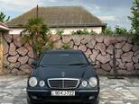 Mercedes E 220-5