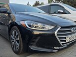 Hyundai Elantra-3