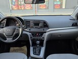 Hyundai Elantra-9