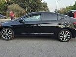 Hyundai Elantra-16