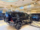 Land Rover Defender-7