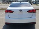 Kia Cerato-5