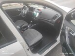 Kia Cerato-10