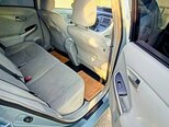 Toyota Prius-17