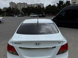 Hyundai Accent-7