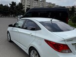 Hyundai Accent-6
