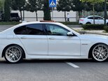 BMW 528-9