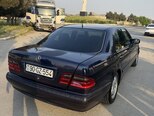 Mercedes E 200-9