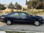Mercedes E 200-7