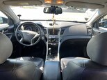 Hyundai Sonata-15